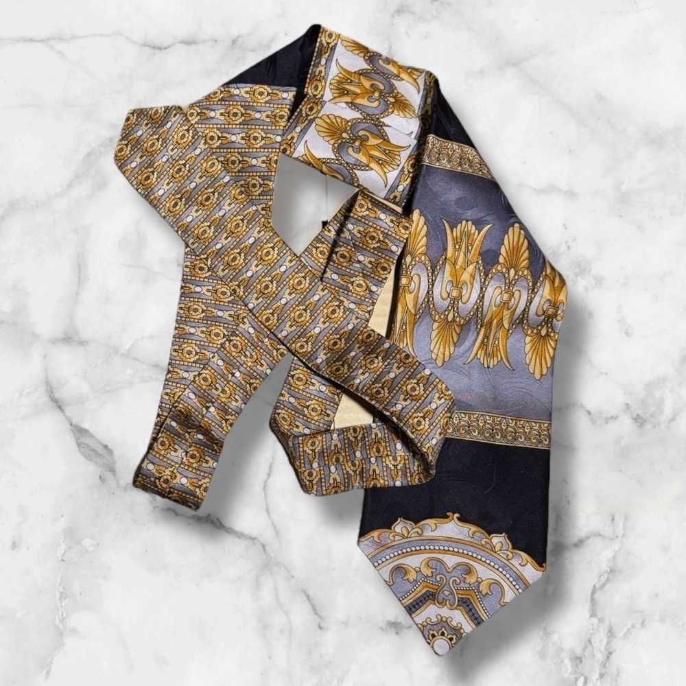 $10 Add-on | Vintage Elegant Black and Gold Silk Tie